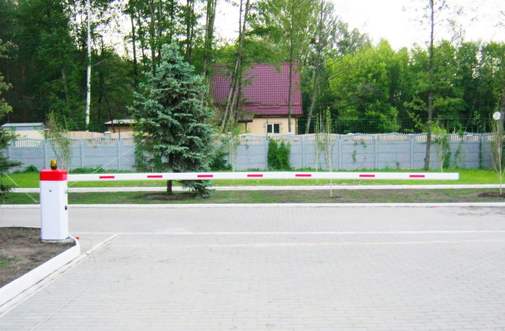 Шлагбауми в Києві від Artes.kiev.ua — професійне встановлення та надійна автоматика