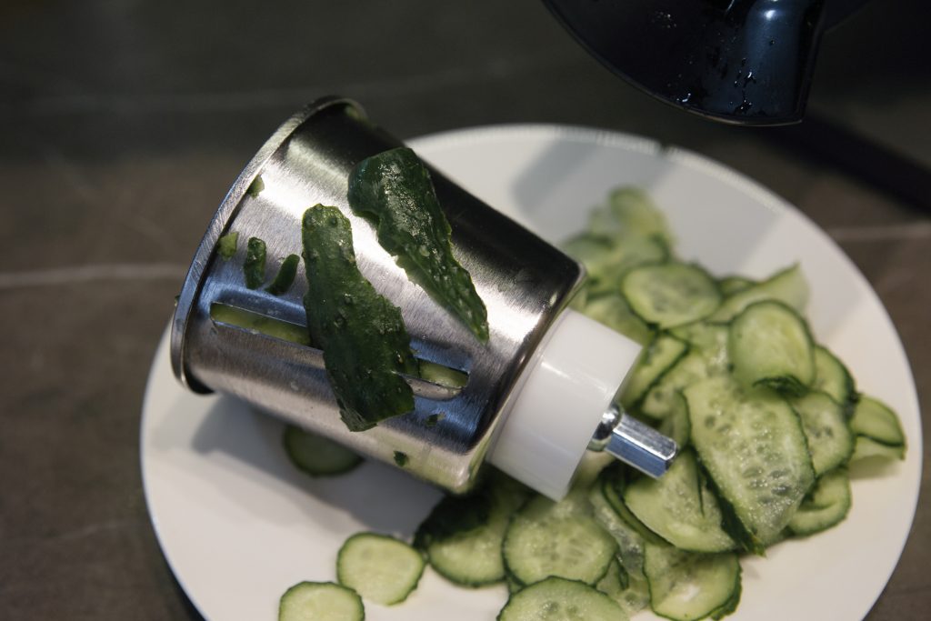 Что лучше выбрать: мясорубку или блендер