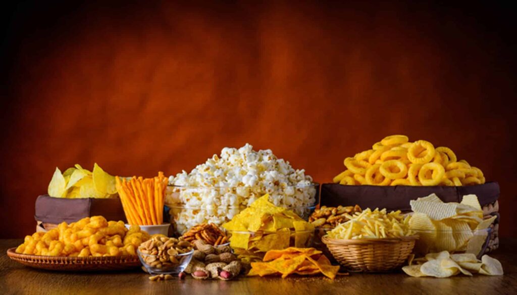 ТОП-5 онлайн-магазинів снеків в Україні: де купити якісні закуски до пива