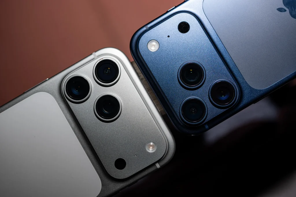 Чохол на iPhone 17 Pro Max та чохол на Айфон 17 Про – ідеальне поєднання дизайну та безпеки