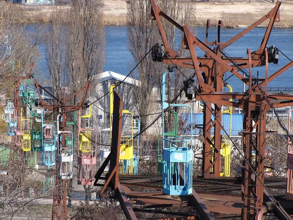 Канатна дорога на Монастирському острові, Дніпро